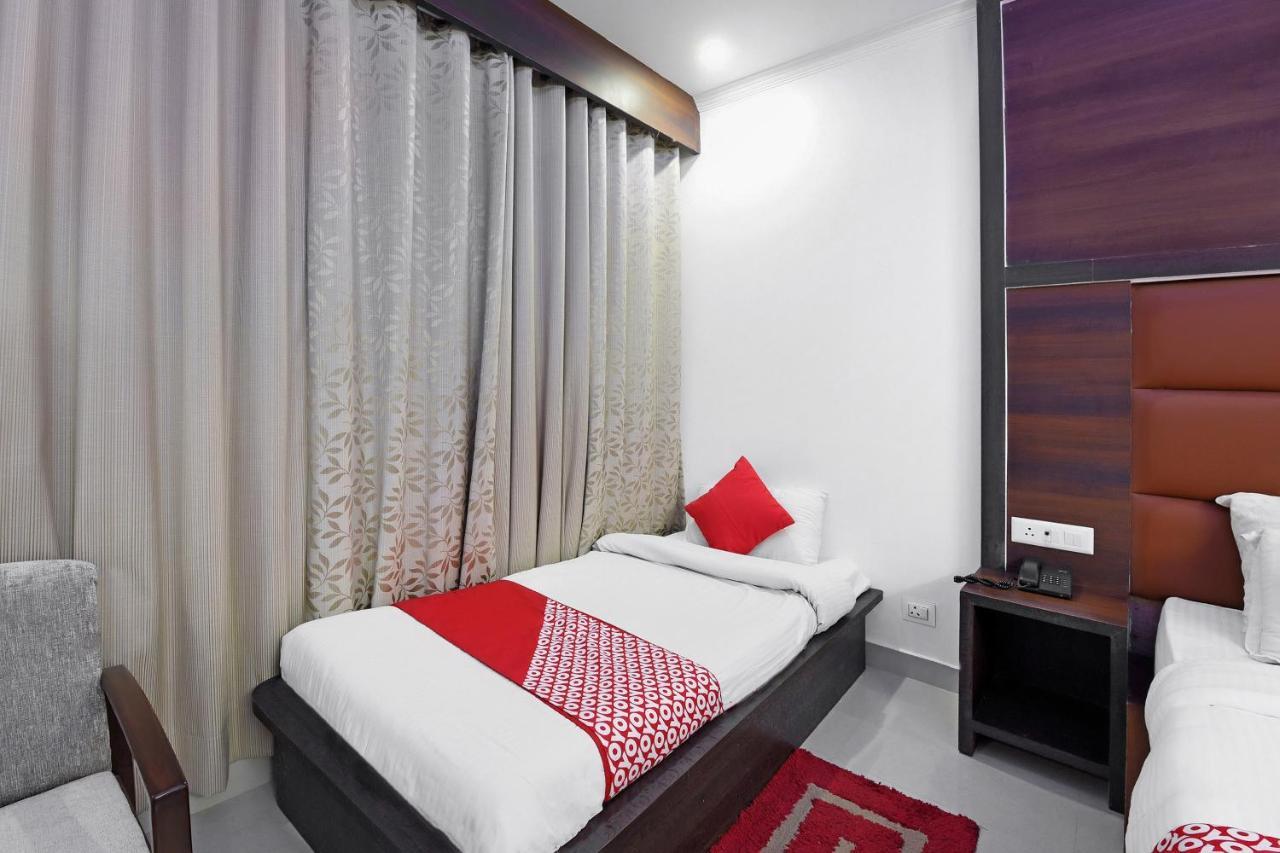 Oyo 23533 Mount View Hotell Kulu Eksteriør bilde